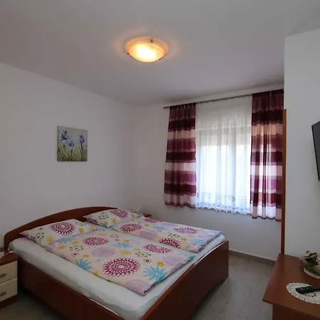 In - Insel Krk 13439 Appartement *