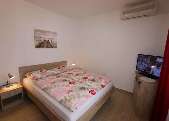 In - Insel Krk 13439 Apartament Šilo